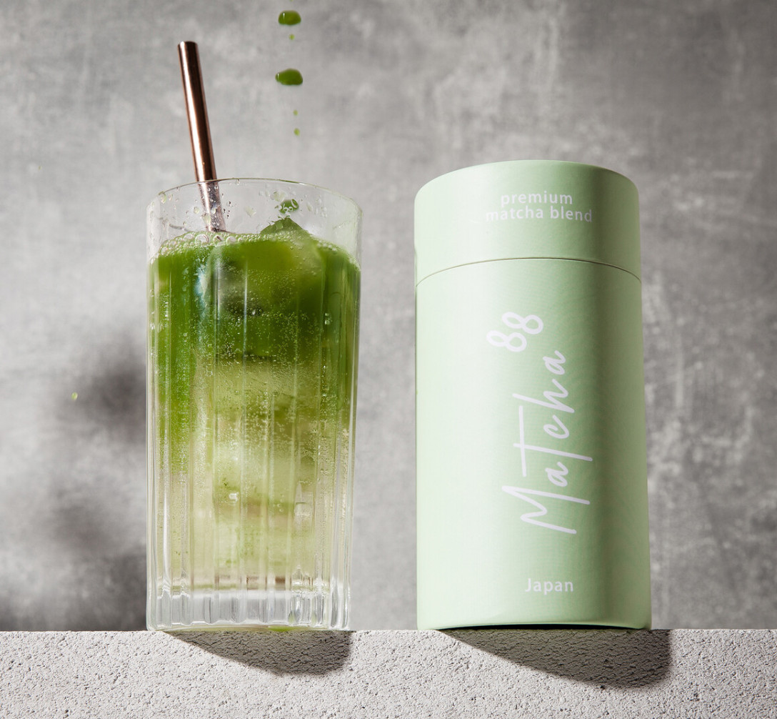 淡绿色抹茶品牌包装设计网站设计