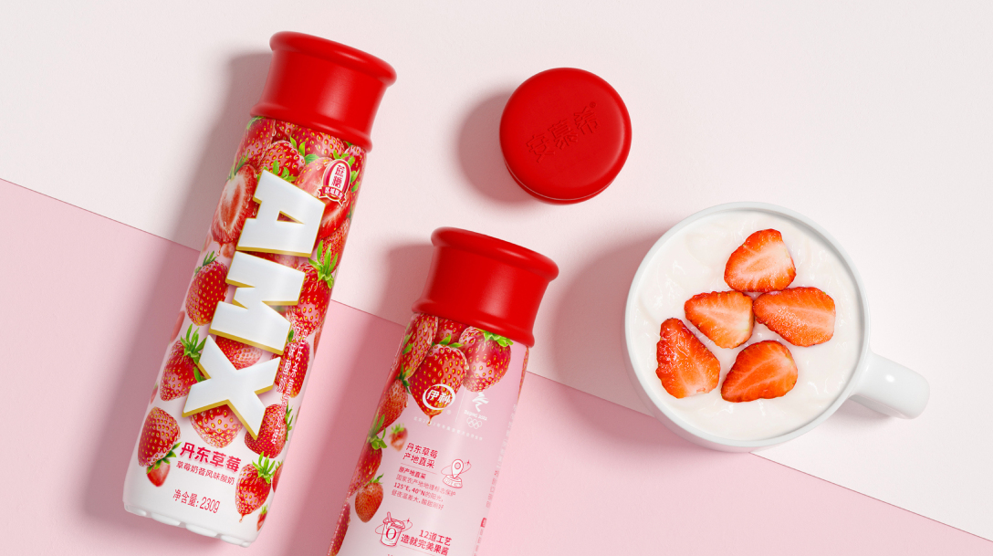 安慕希amx丹东草莓奶昔风味酸奶包装-古田路9号-品牌创意/版权保护