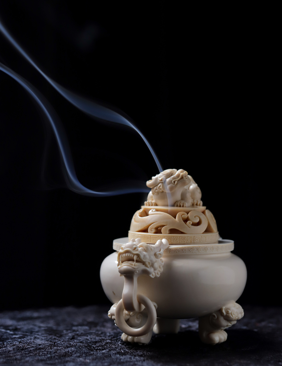 猛犸 | 貔貅香炉评论关注福建省  |  福州市产品设计师-造物成镜
