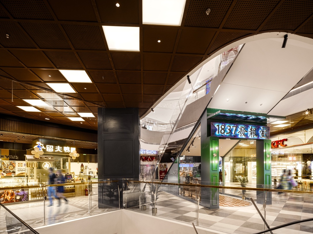 上海康桥新田360广场 - 摩登食空