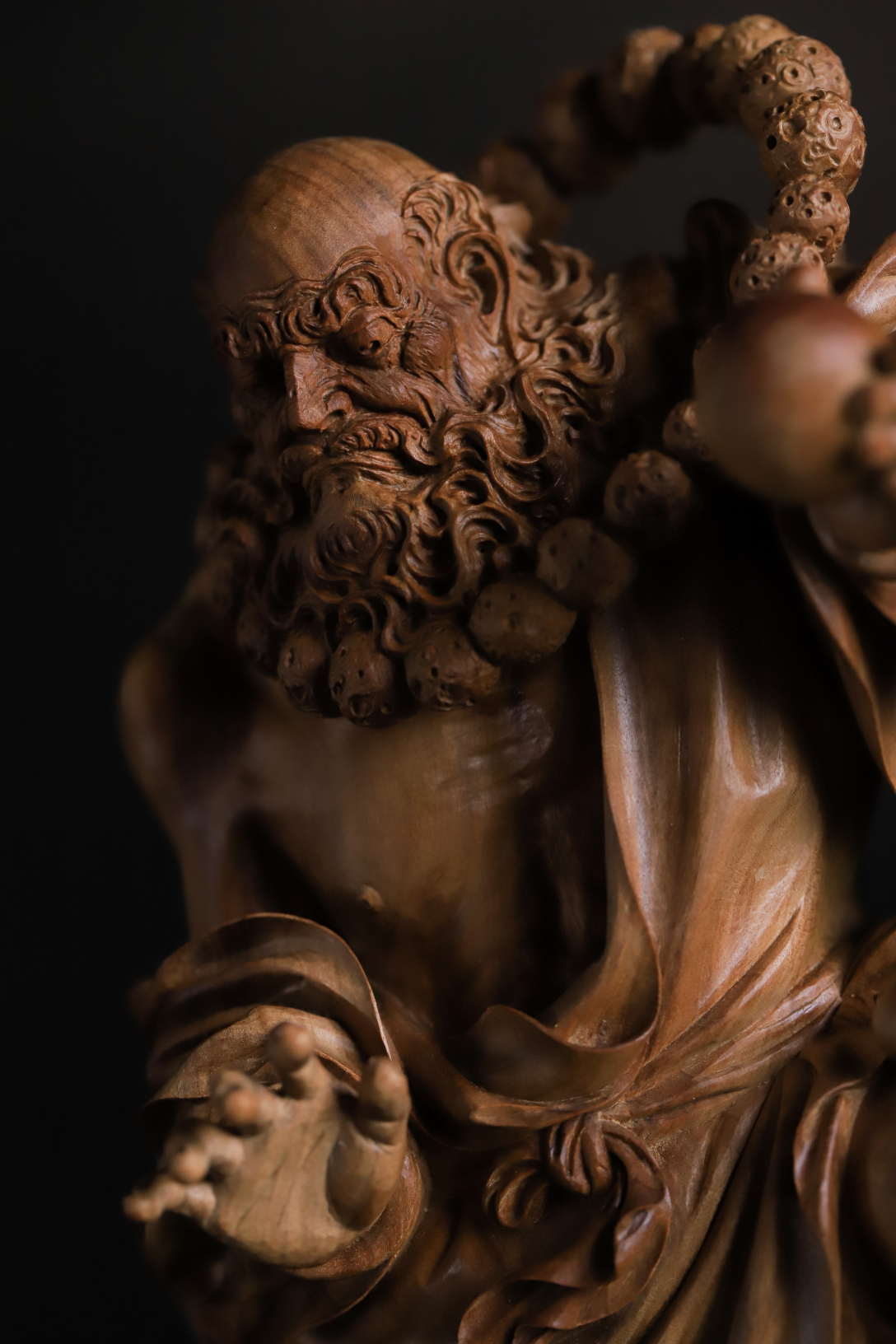 老山檀罗汉戏狮