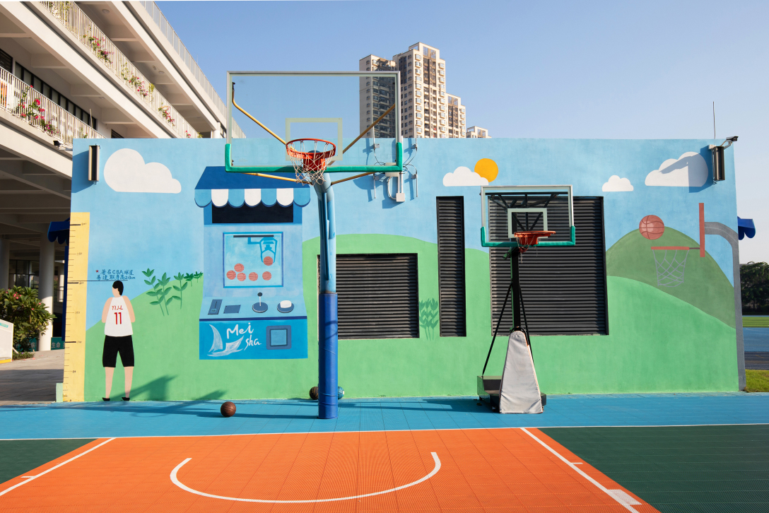 (二)设计娃娃机里的「羽毛球世界」墙绘包装*电房(二)现场图*电房(二