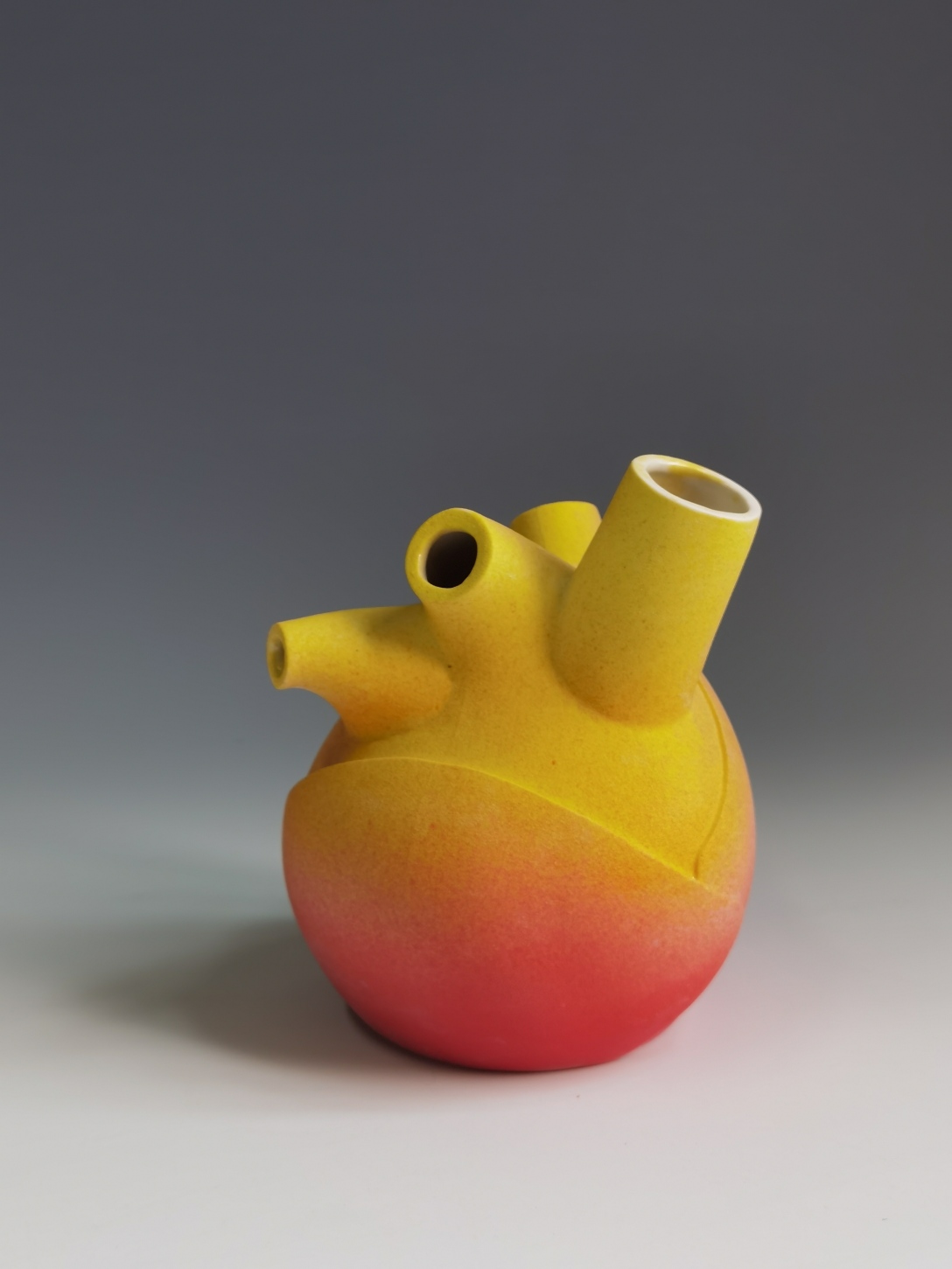 《"仿生陶瓷文创产品设计"产品设计》-徐诗琦-古田路9号-品牌创意