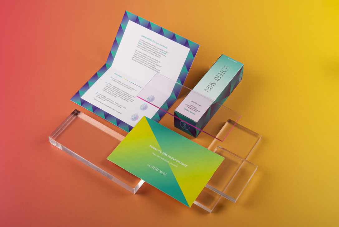 炫彩镭射包装设计视觉冲击力十足